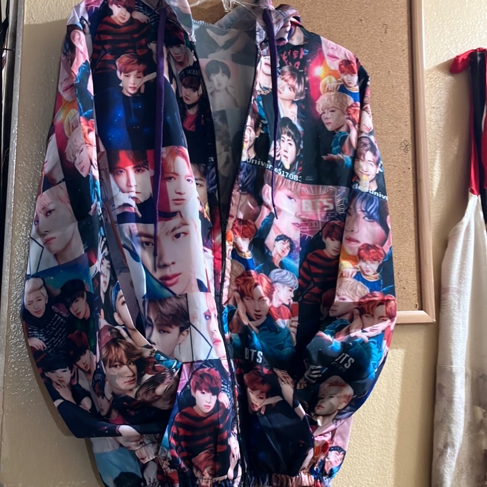 BTS Windbreaker